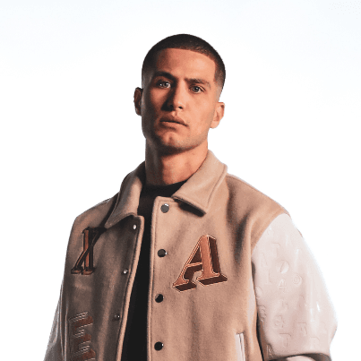 LUIGI HAYEK — DJ in Levallois-Perret
