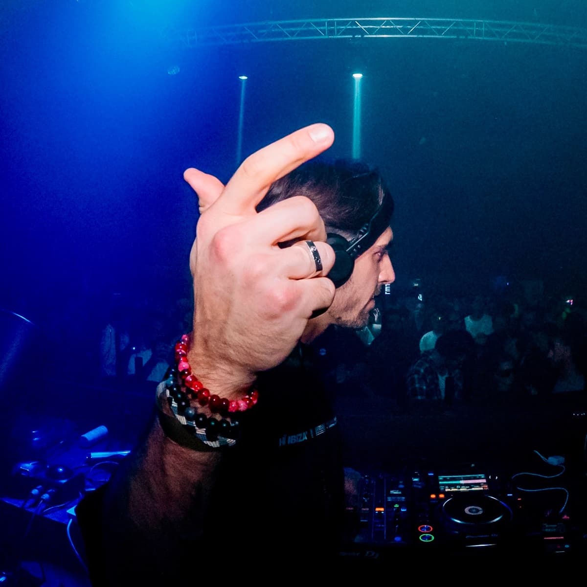 LARK — DJ in Paris