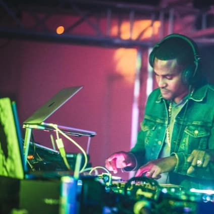 dj leader