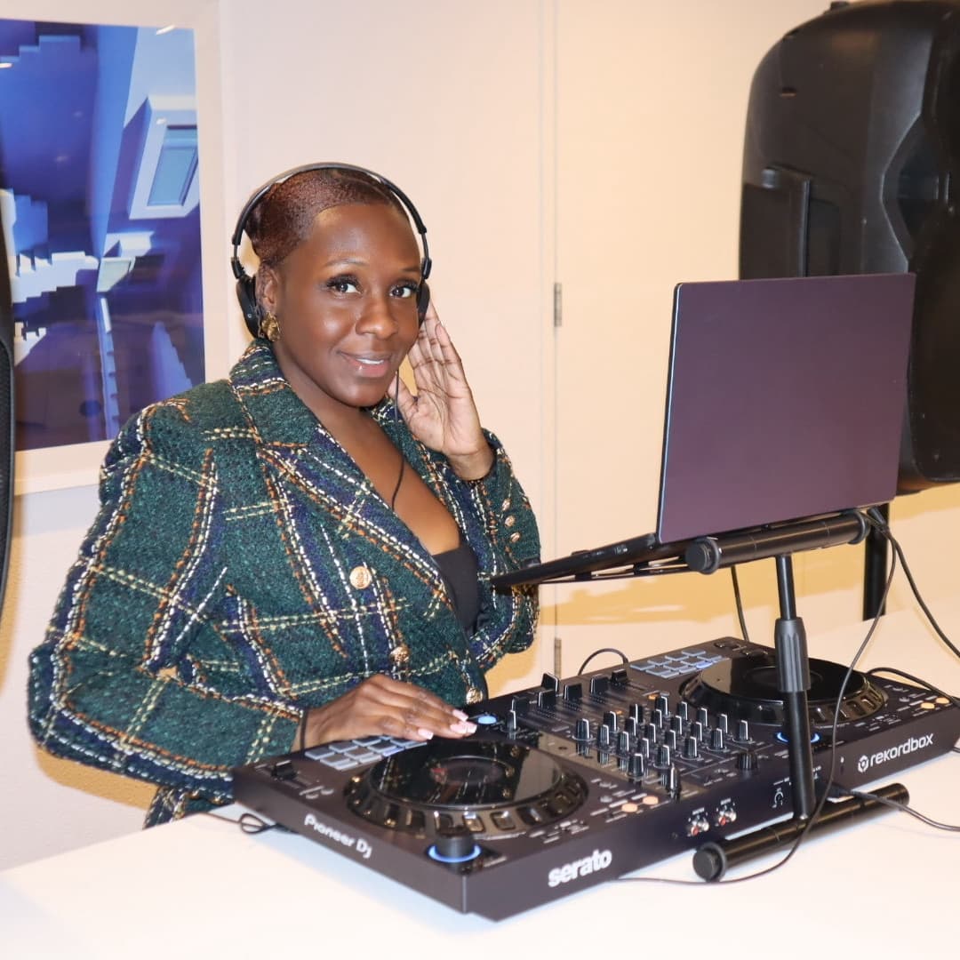 Chrystilize DJ — DJ in Greater London