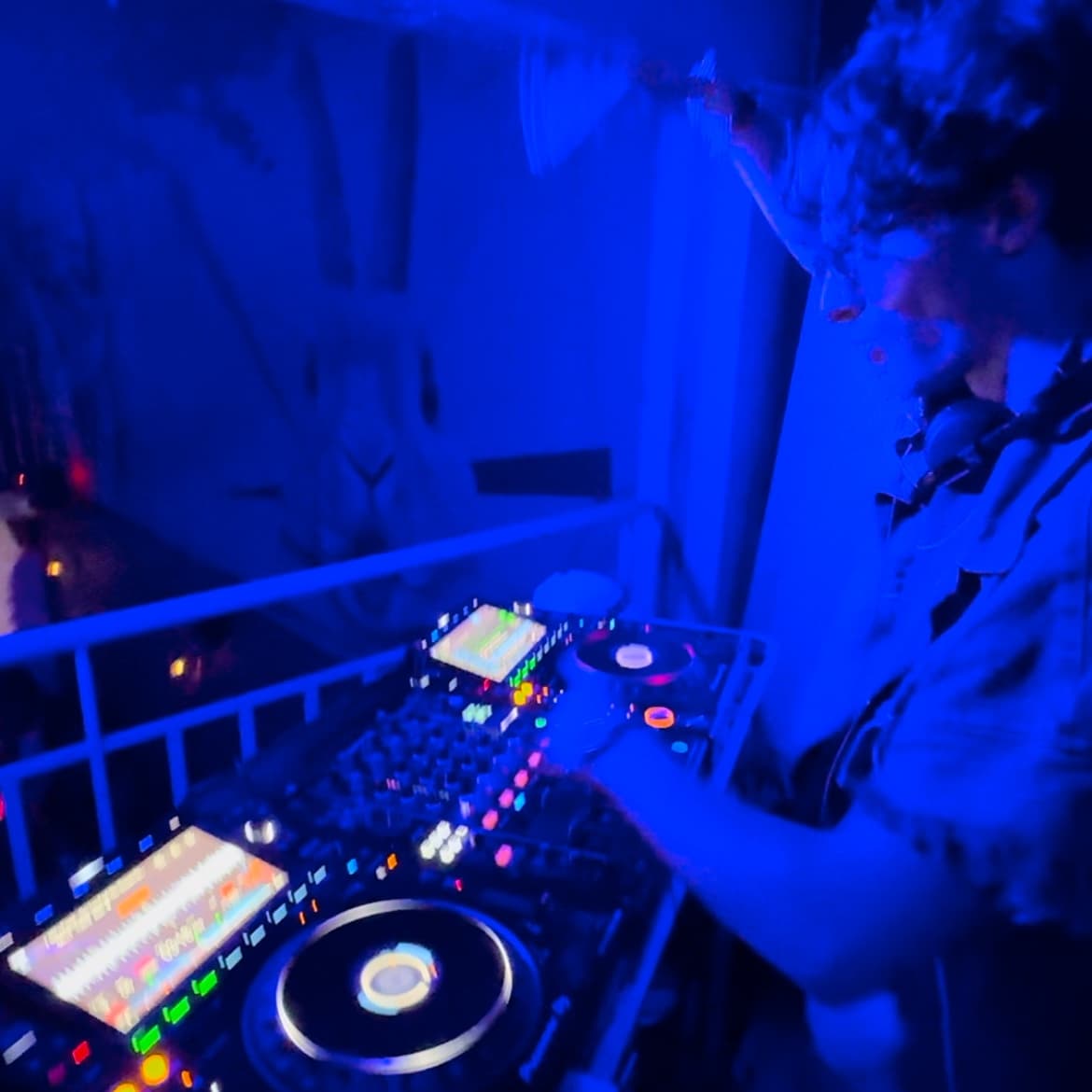 GALLA — DJ in Paris