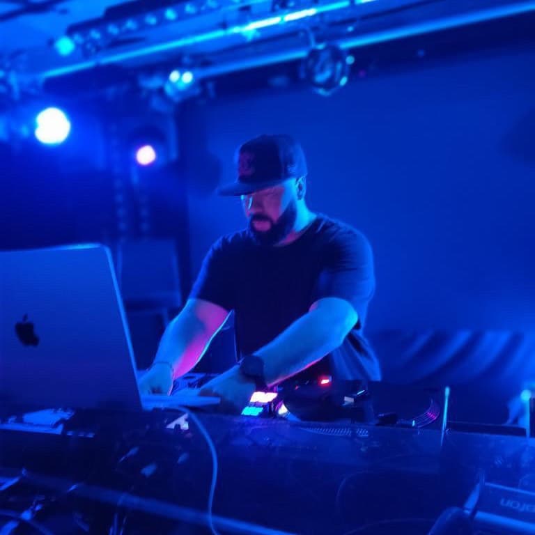 Hustler — DJ in Rennes