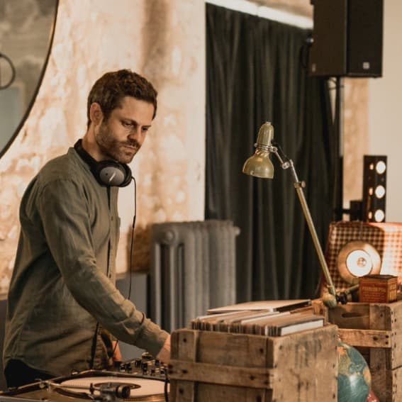 Ako — DJ in Le Plessis-Robinson
