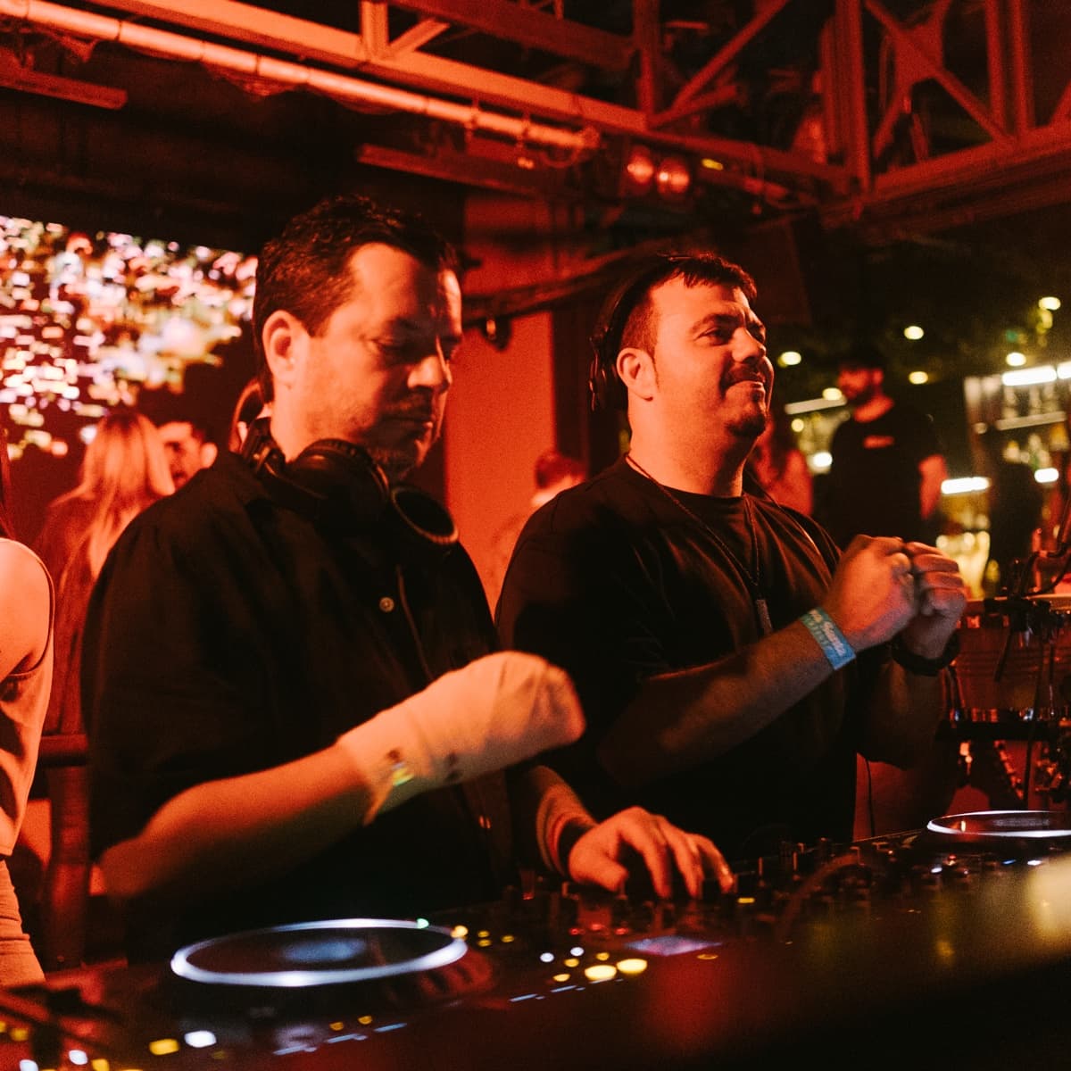 Magnetizm — DJ in City of London