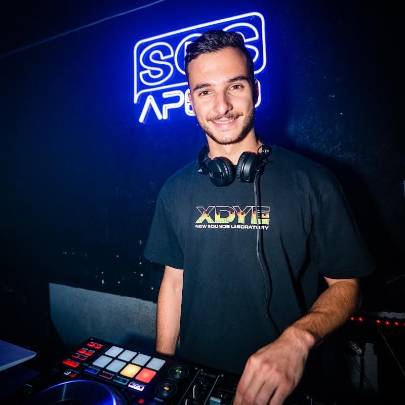 Onyzos — DJ in Paris