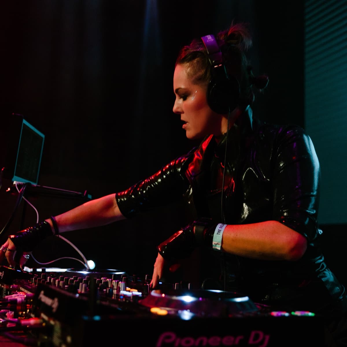 Bowie Jane — DJ in Los Angeles