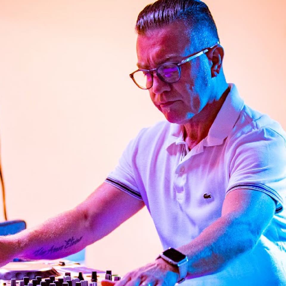 JEY — DJ in Tours