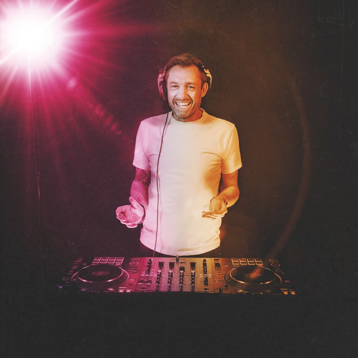 IAN G — DJ in Royal Tunbridge Wells