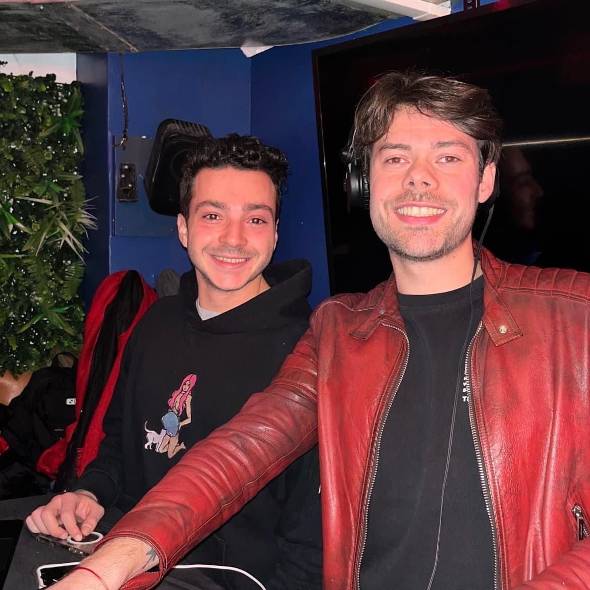 Sergio bebel — DJ in Paris