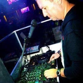 Florent D — DJ in Paris