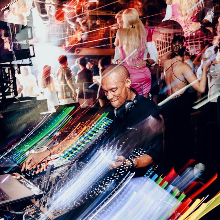 Gil Martin Cannes — DJ in Cannes