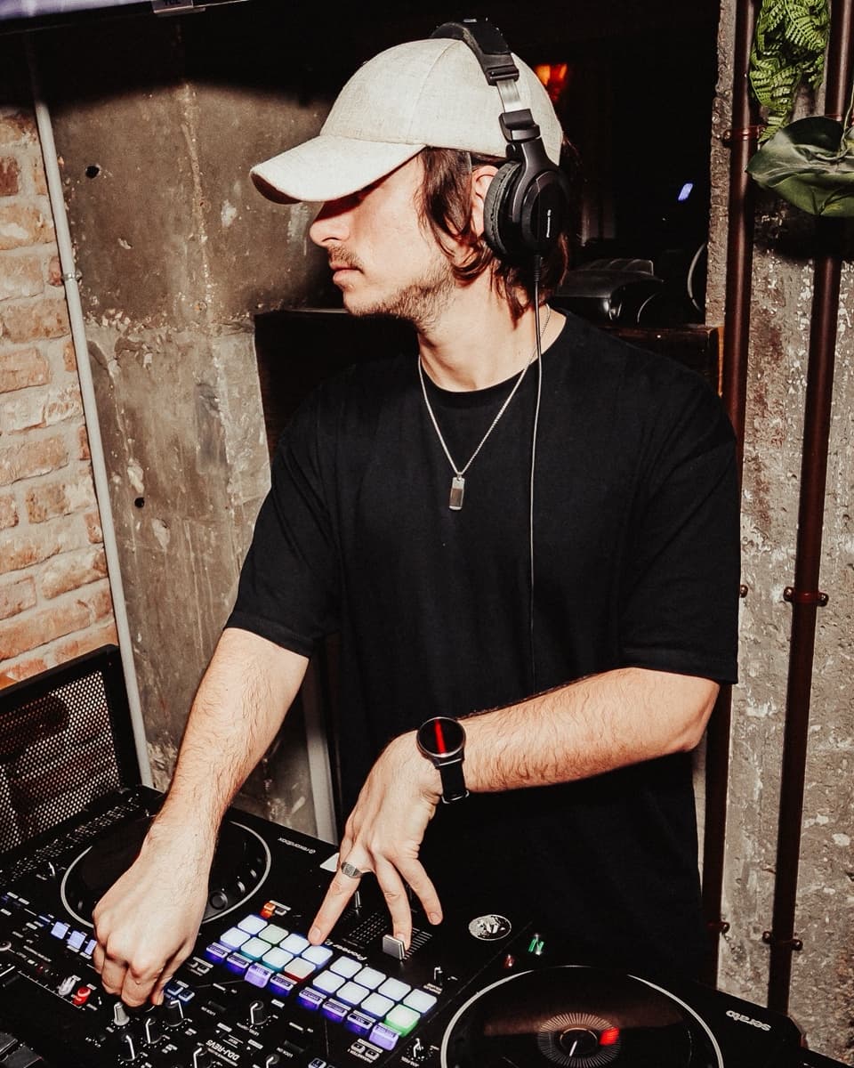 Dopa — DJ in Paris