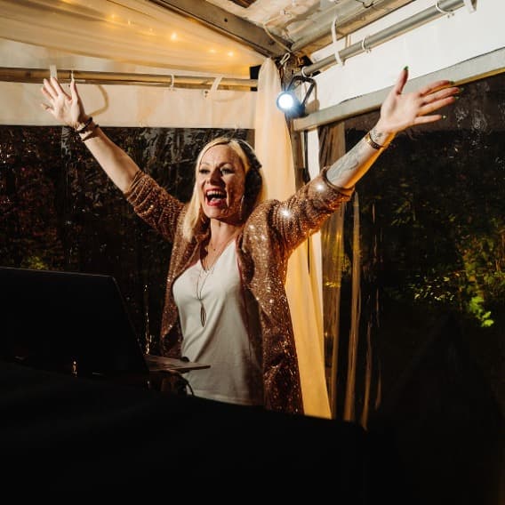 Kat — DJ in Maidenhead