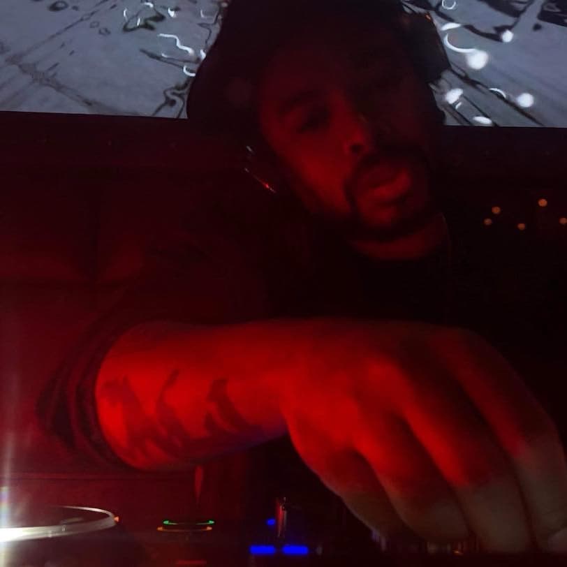 Dj Kuya Eric — DJ in North Hollywood