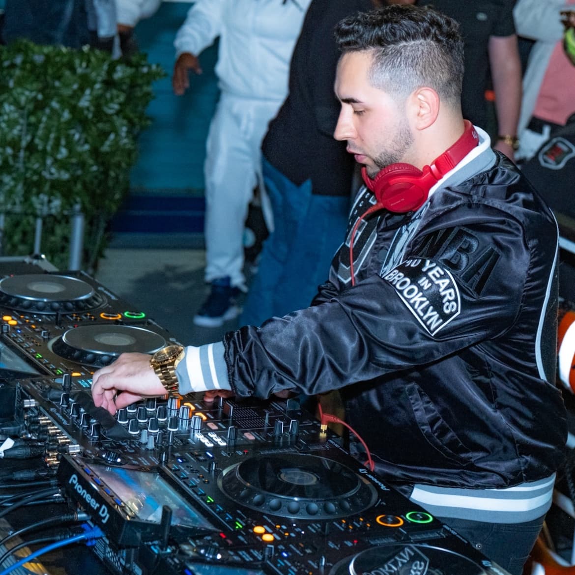 Lrya — DJ in New York City