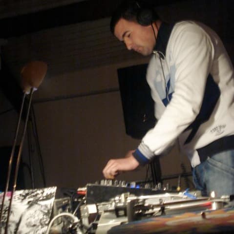 Nicolas Vicenté — DJ in Courchevel