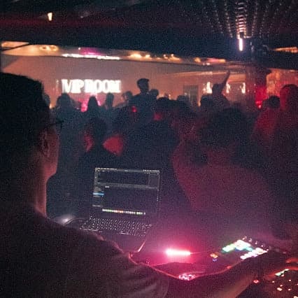SEA BREEZE — DJ in Cannes