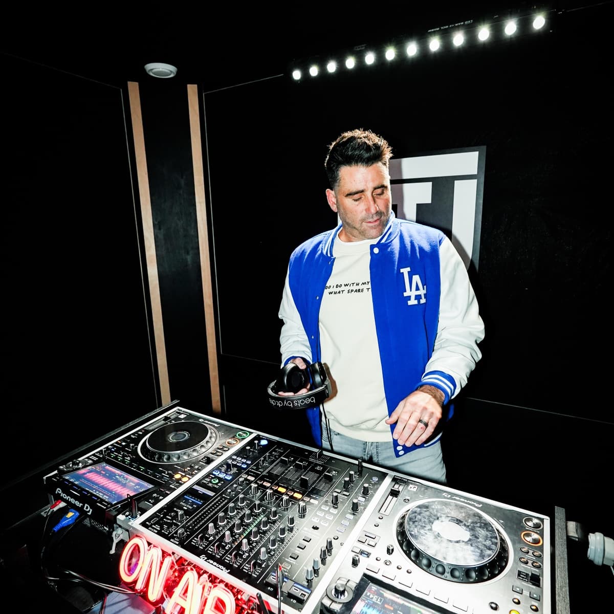 TRSTN — DJ in London