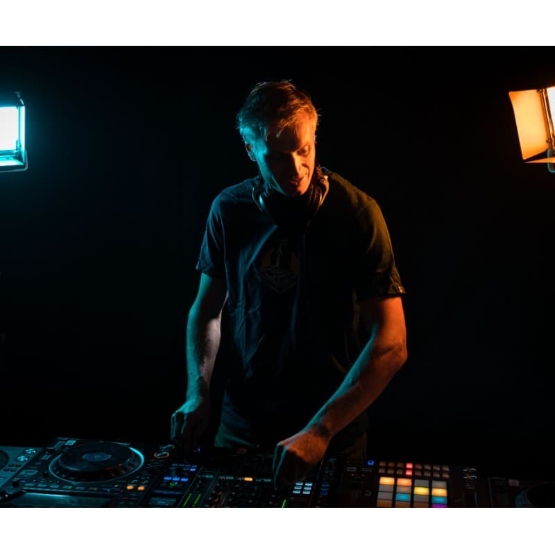 DENERI — DJ in Bayonne
