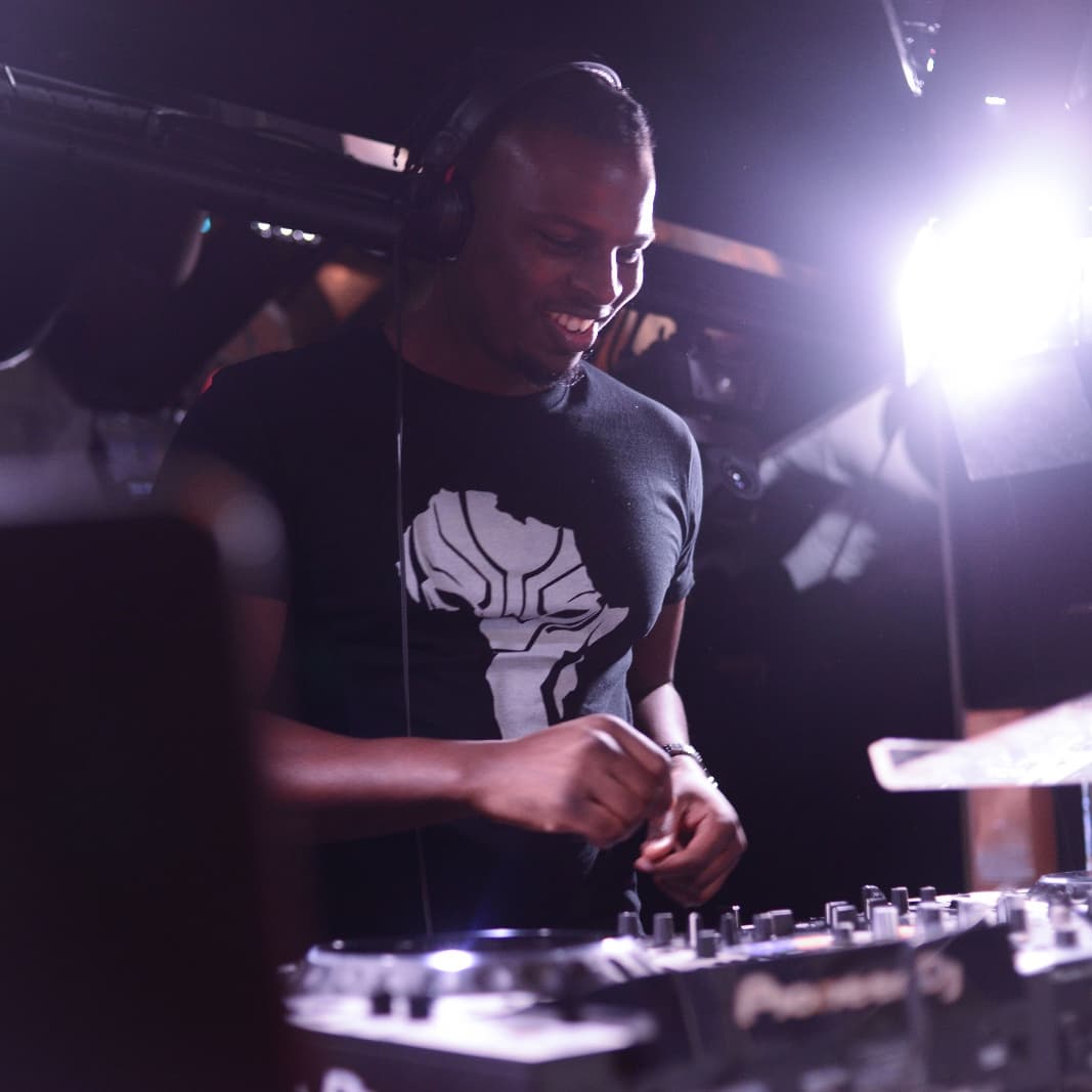 Dj Cabos — DJ in Dammarie-les-Lys