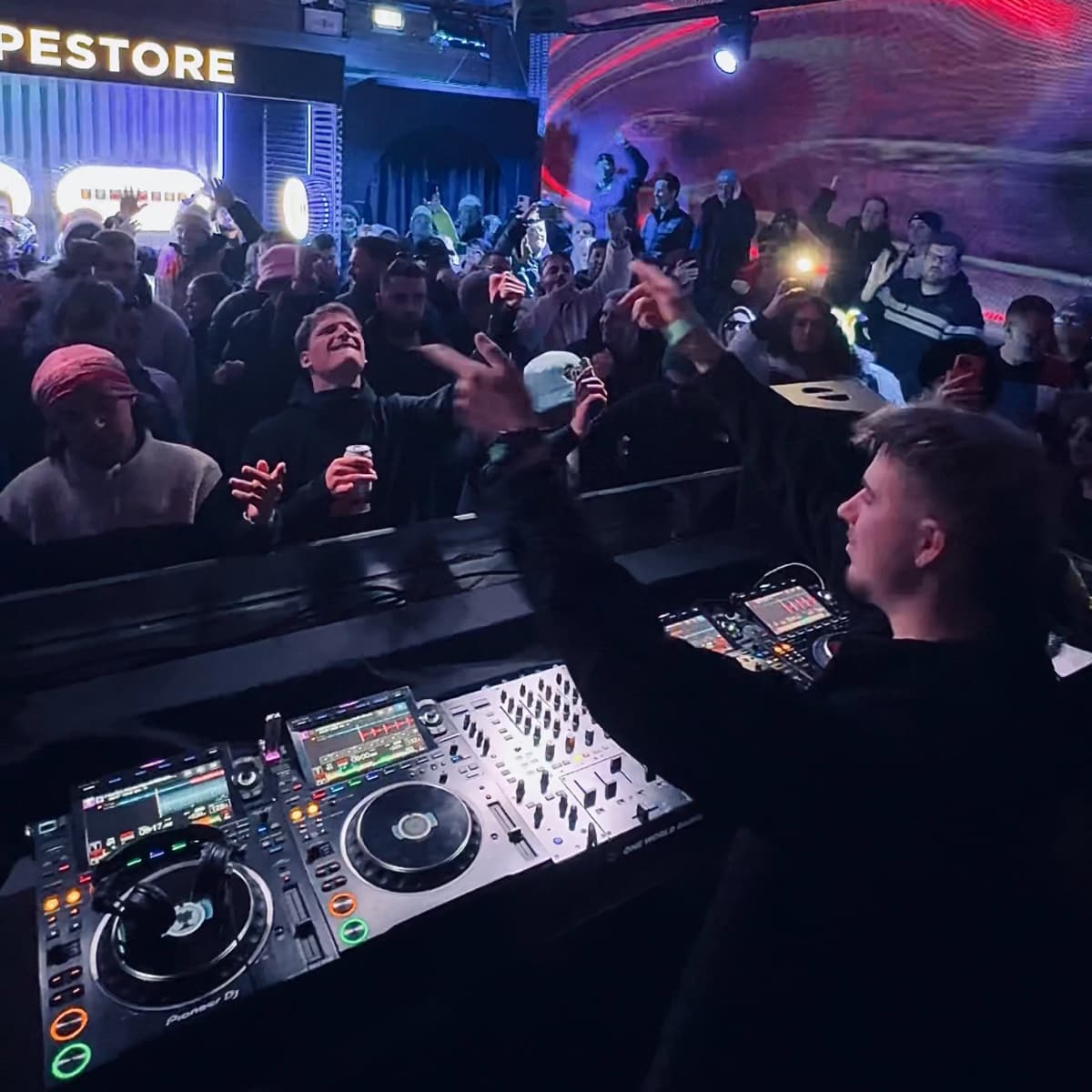 Mathias JSK — DJ in La Crau