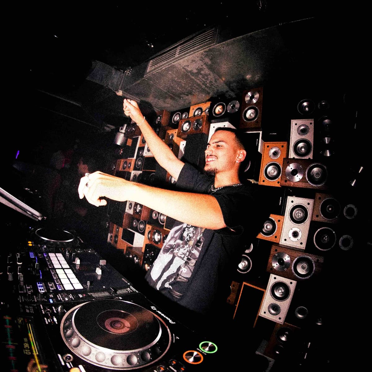 Hardavent — DJ in Paris