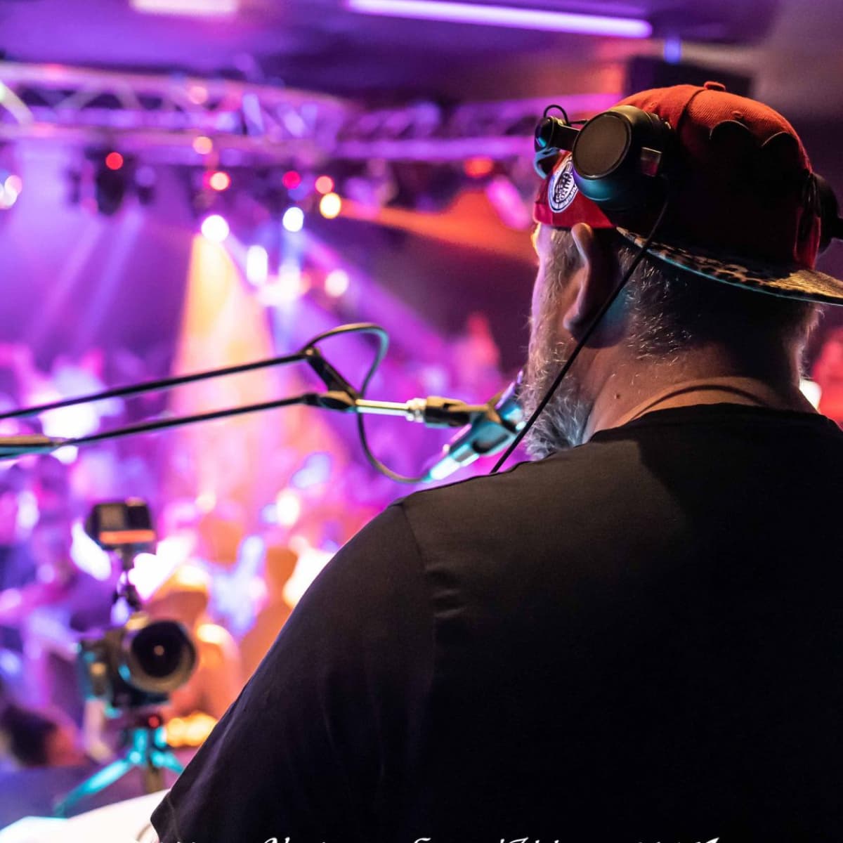 CYRILLE KANOU — DJ in Marvejols