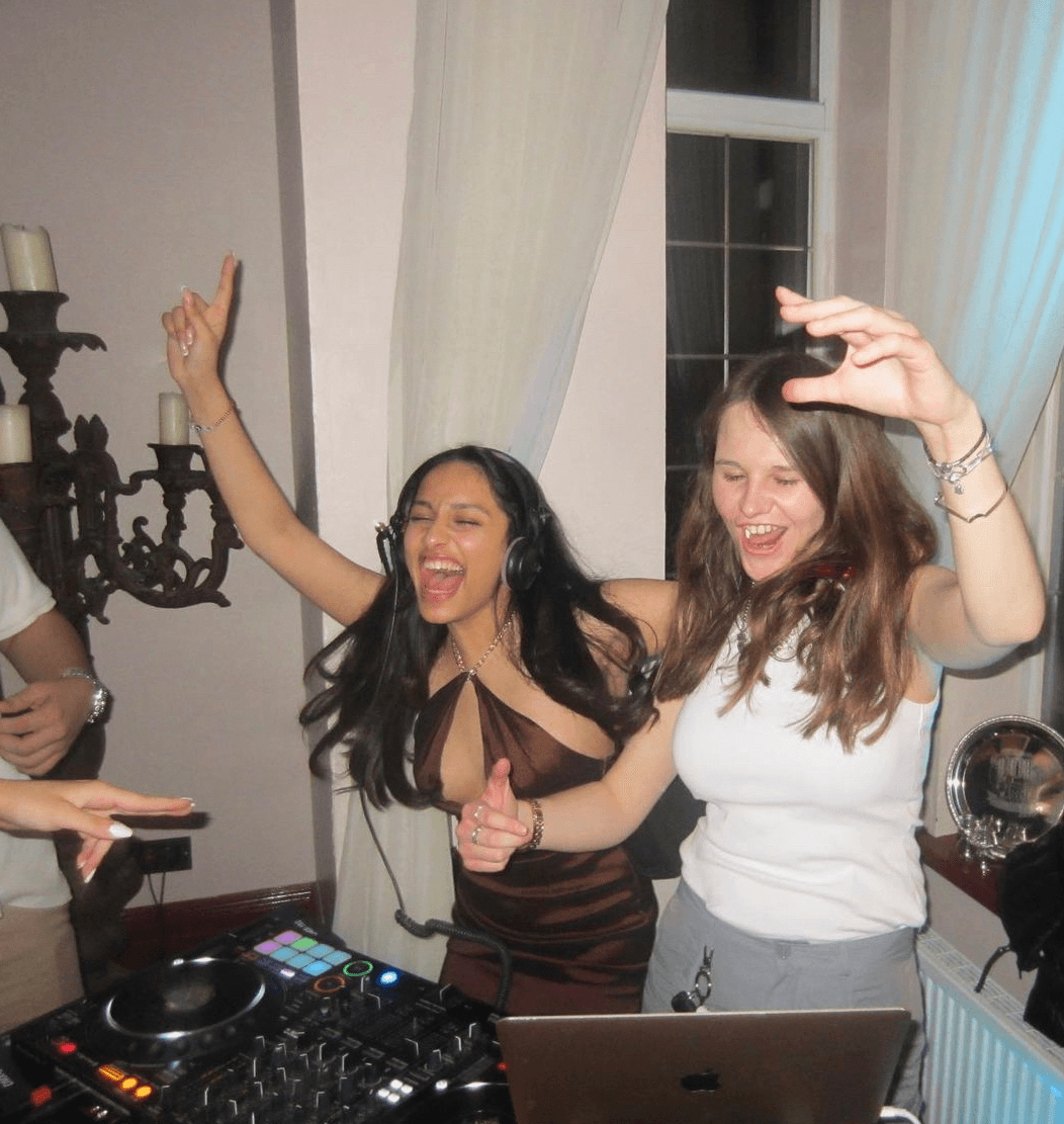 Evie Tres — DJ in Nottingham