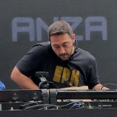 Jean Anza — DJ in Aix-en-Provence