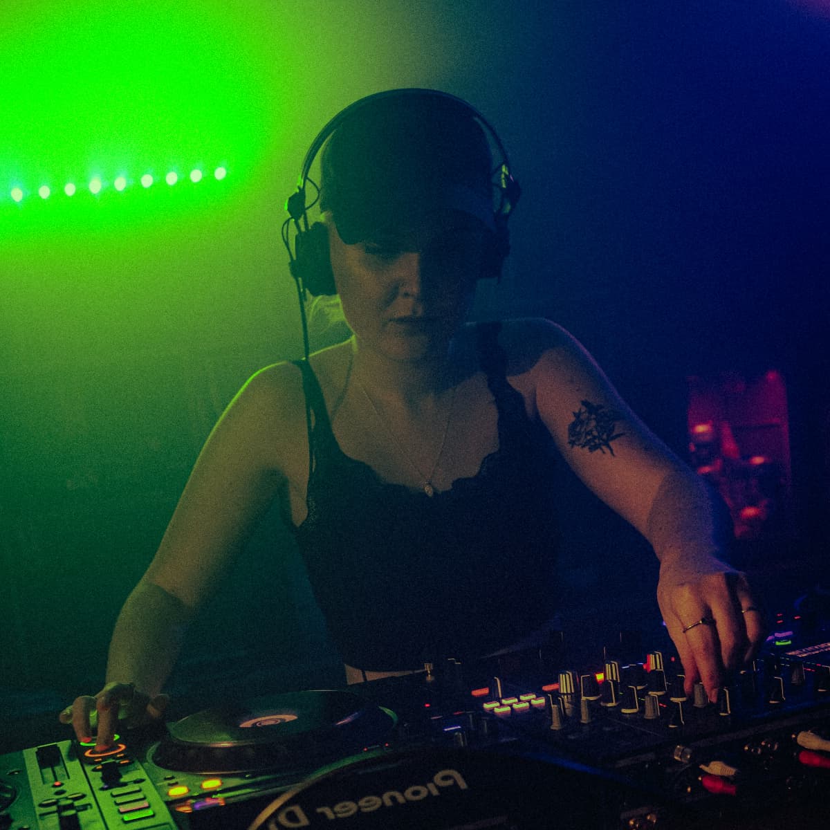 Alien Izz — DJ in Leeds