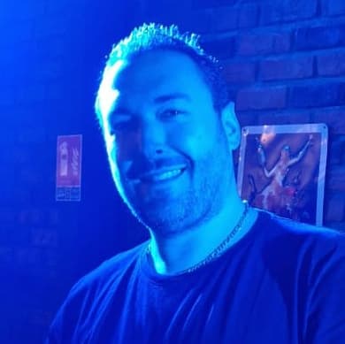 Maxime — DJ in La Ferté-Alais