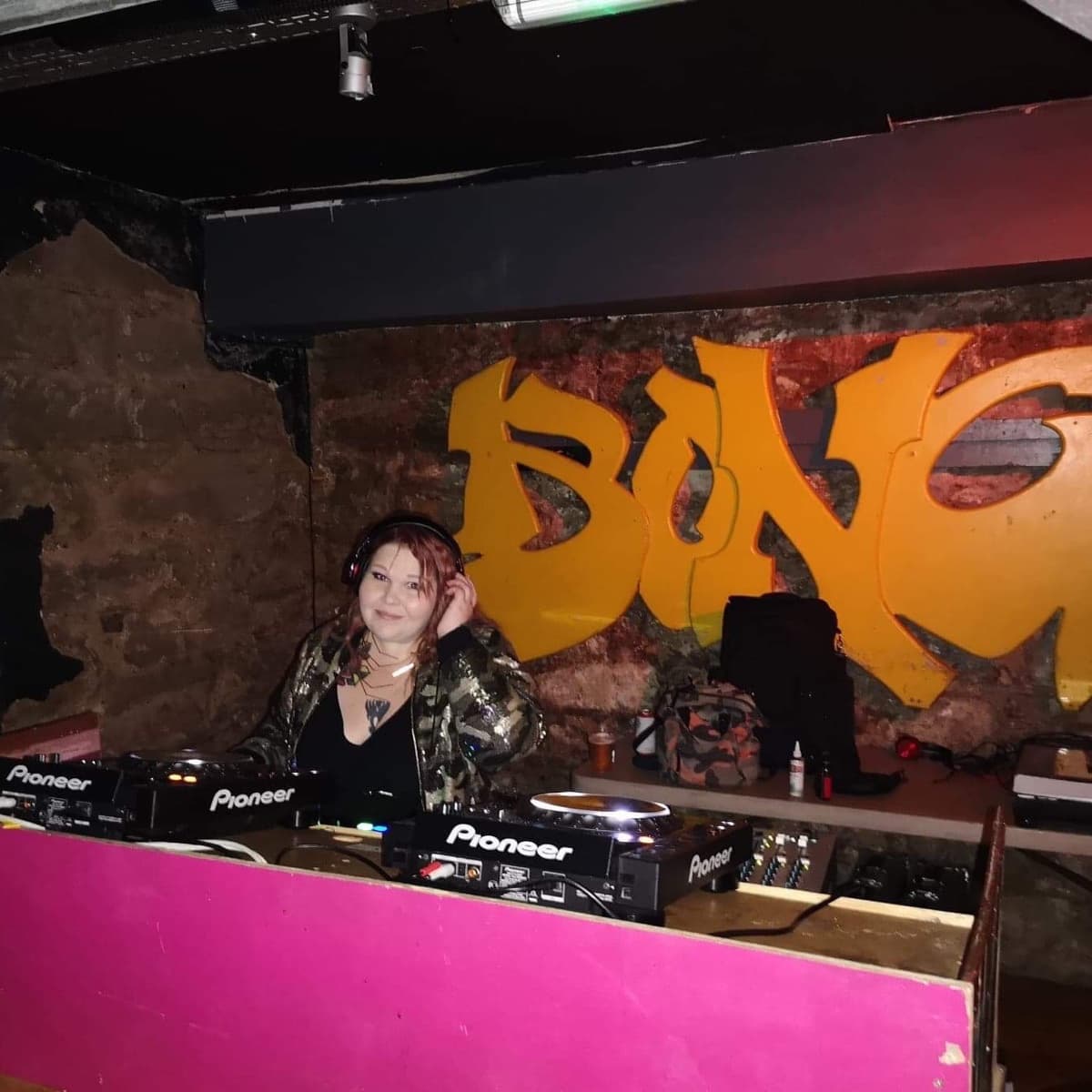 Cyndi Wallauper — DJ in Edinburgh