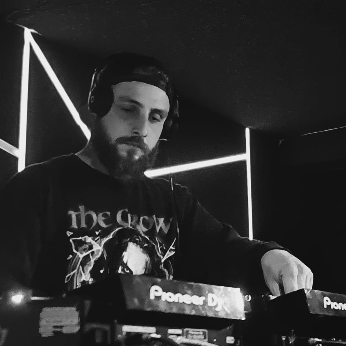 ARRY SETTA — DJ in Cambridgeshire