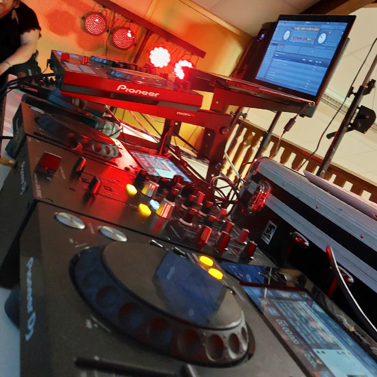 ANTHO-MIX — DJ in Bellegarde-sur-Valserine