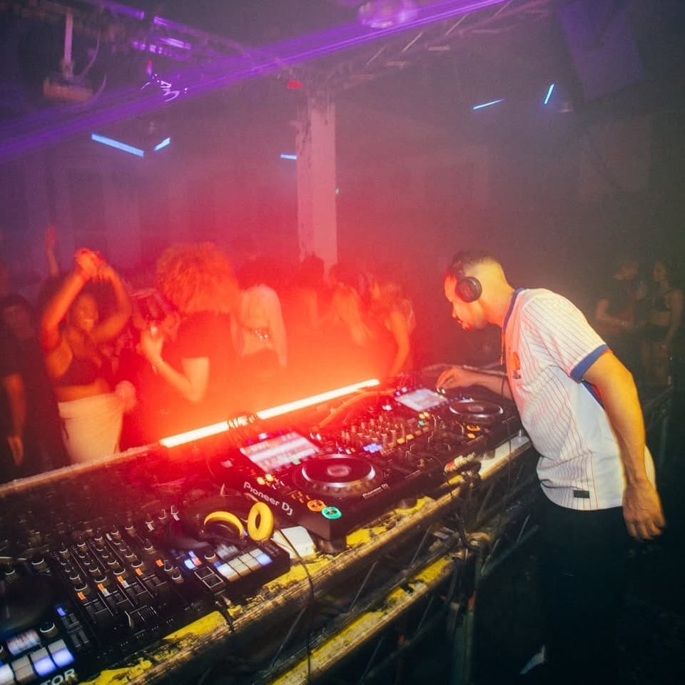 Bradley Skeng — DJ in London