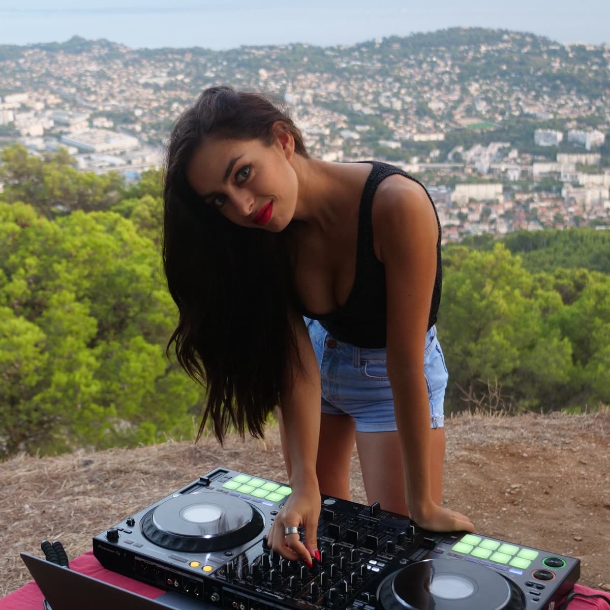 DJ SOFIA — DJ in Monaco