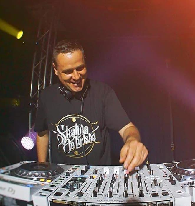Double L — DJ in London