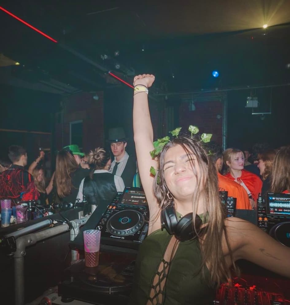 Fiaa — DJ in Leeds