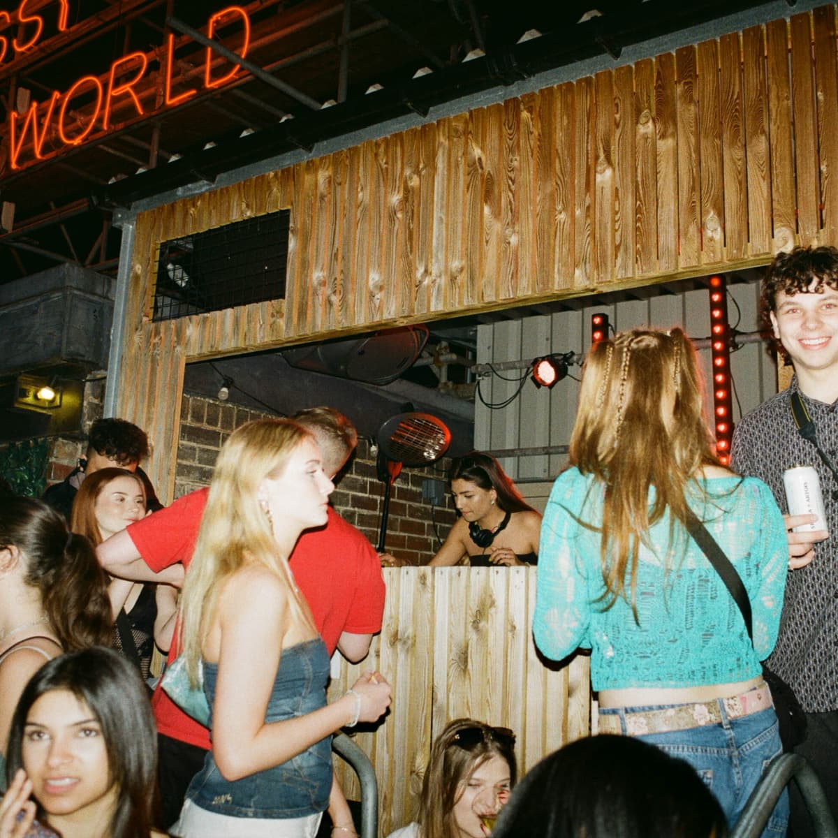 Fiaa — DJ in Leeds