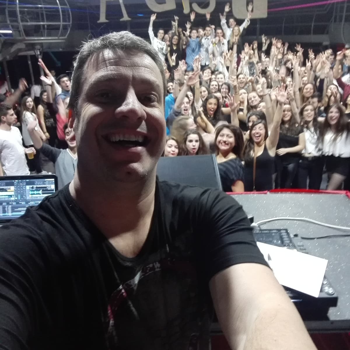 DJ Lorenzo Cassigoli — DJ in L'Hospitalet de Llobregat