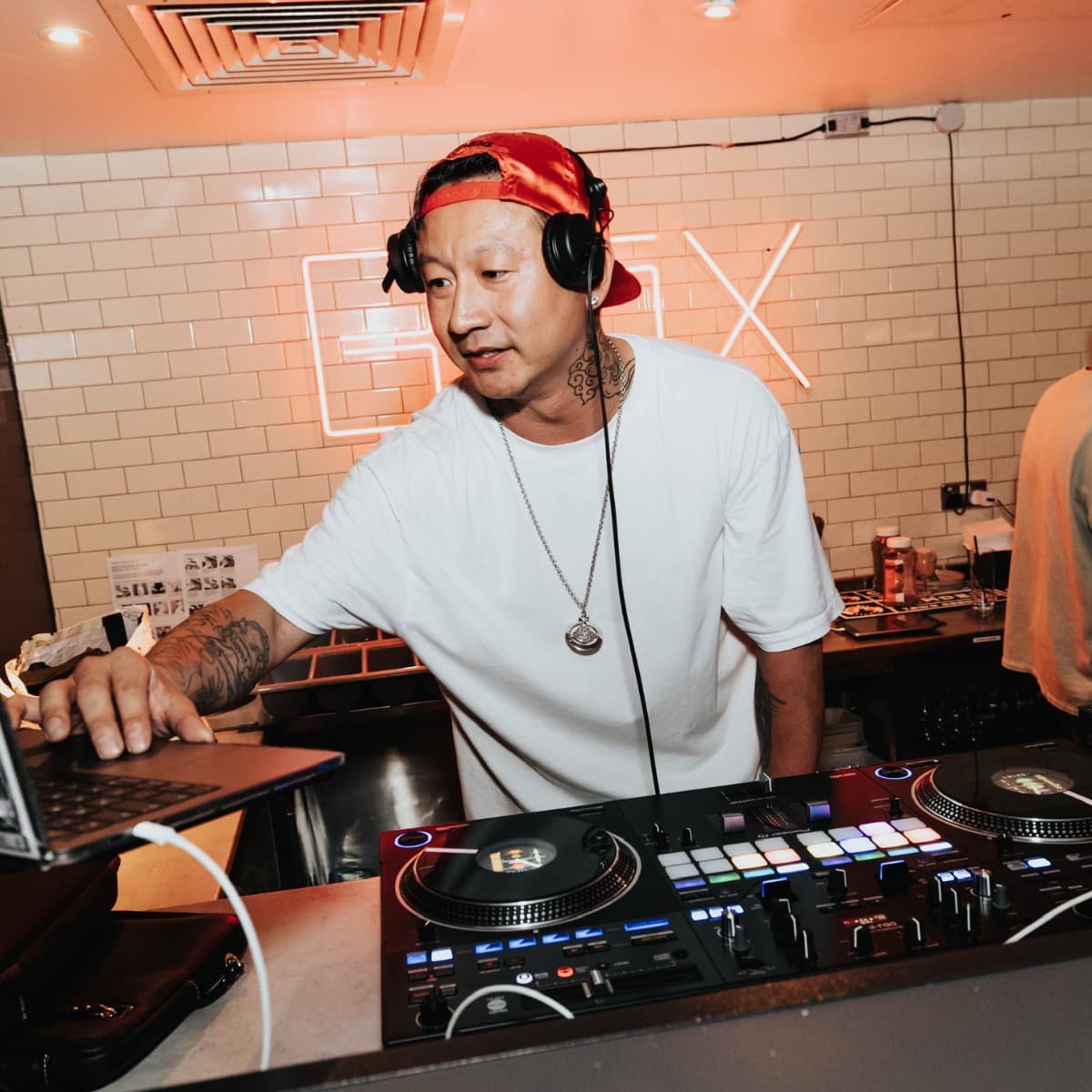 MrChuwy — DJ in London