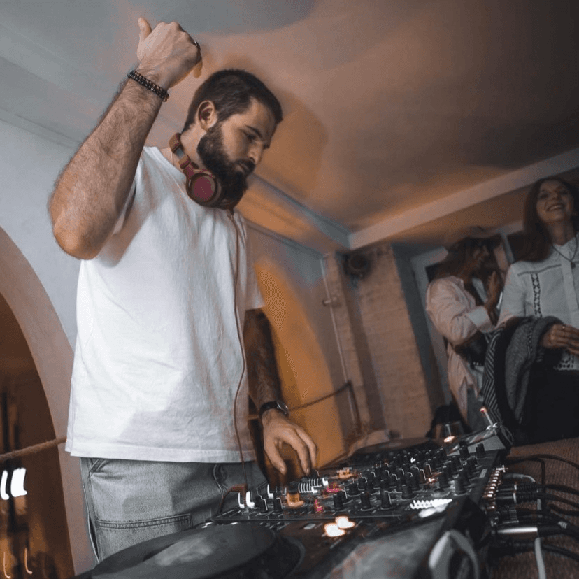Graffzer — DJ in Paris