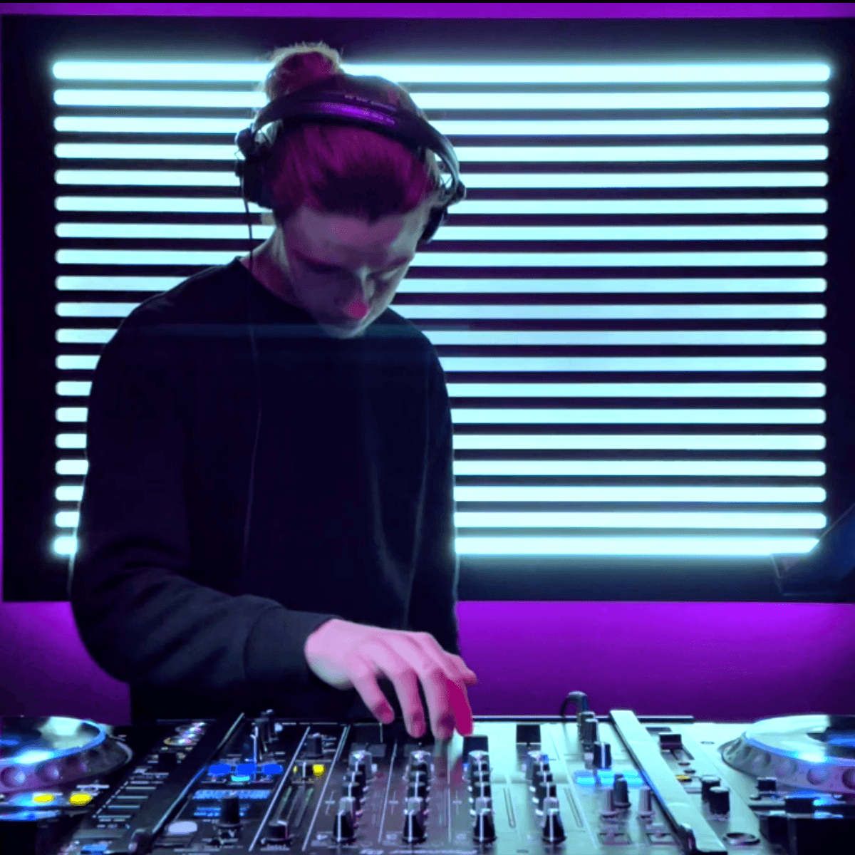 SARSAM — DJ in London