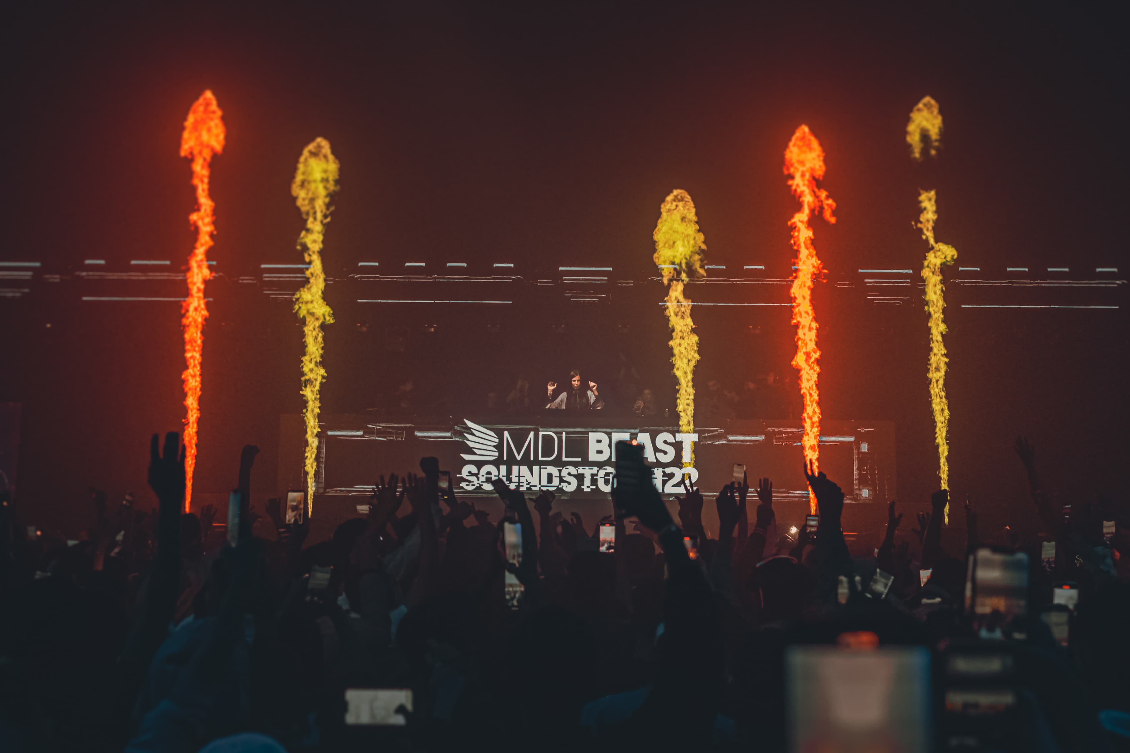 B JONES — DJ in Ibiza