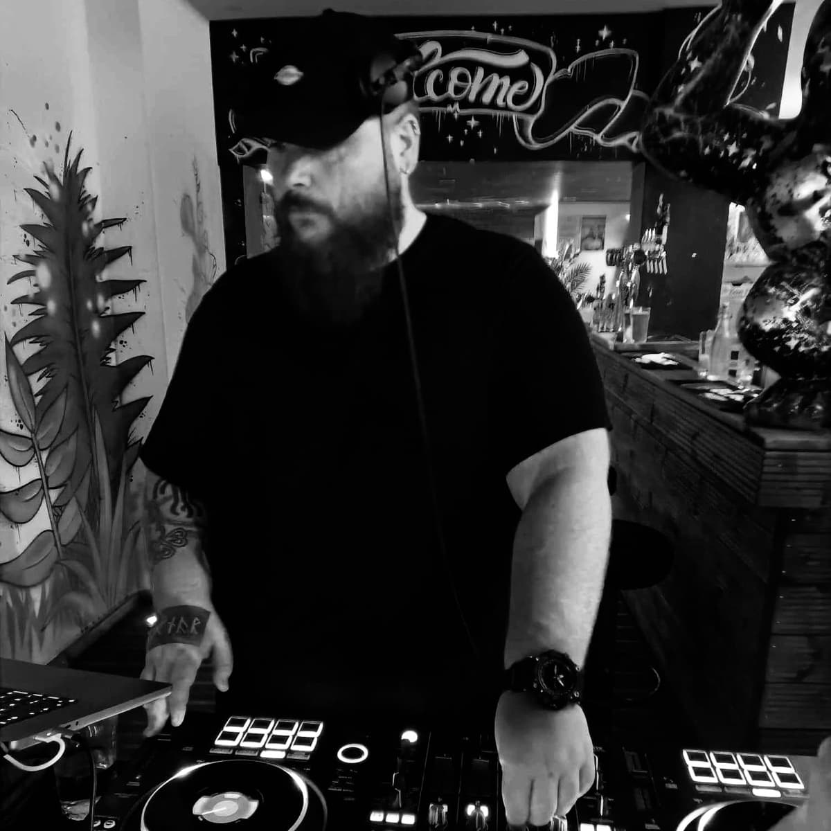 Ragnar — DJ in Cogolin