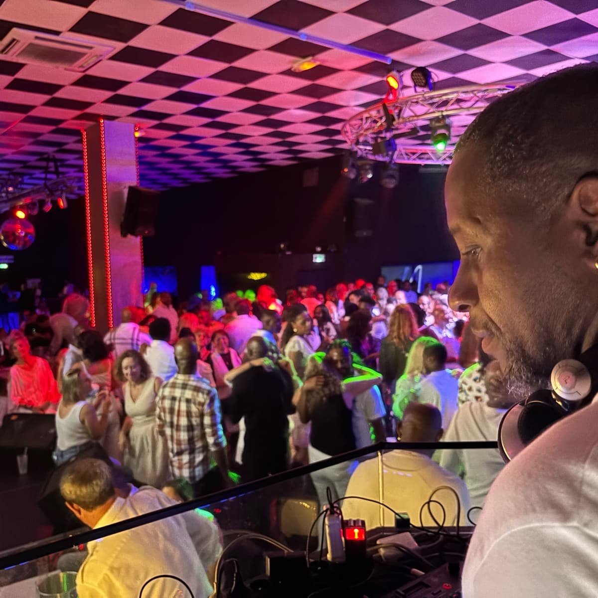 Dj Feeling — DJ in Toulon