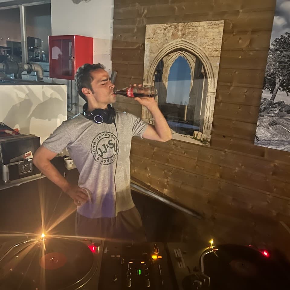 DJ Sylvain — DJ in La Rochelle