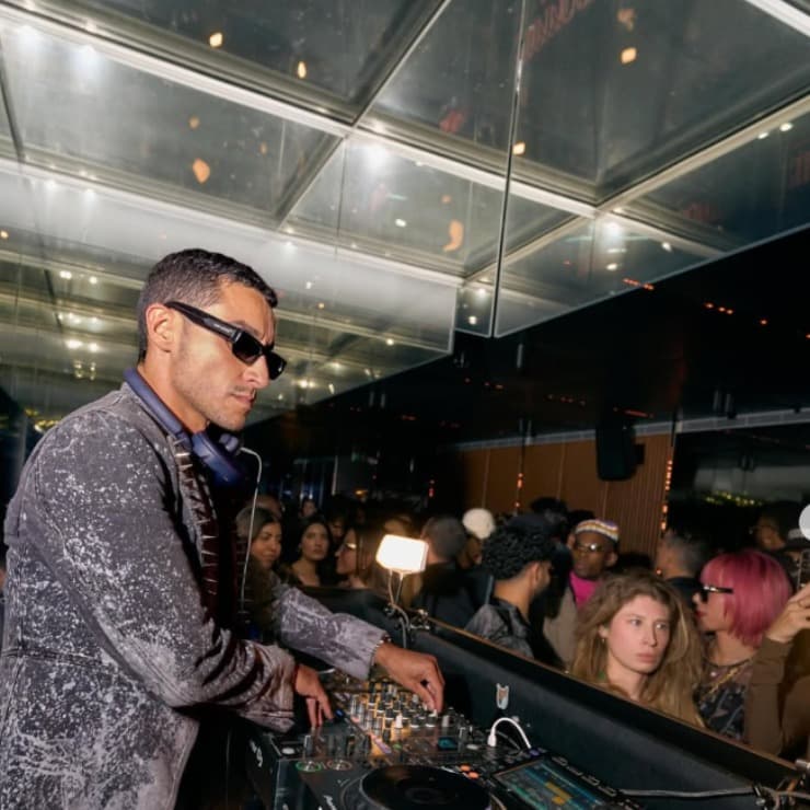 Tim Zouari — DJ in Paris