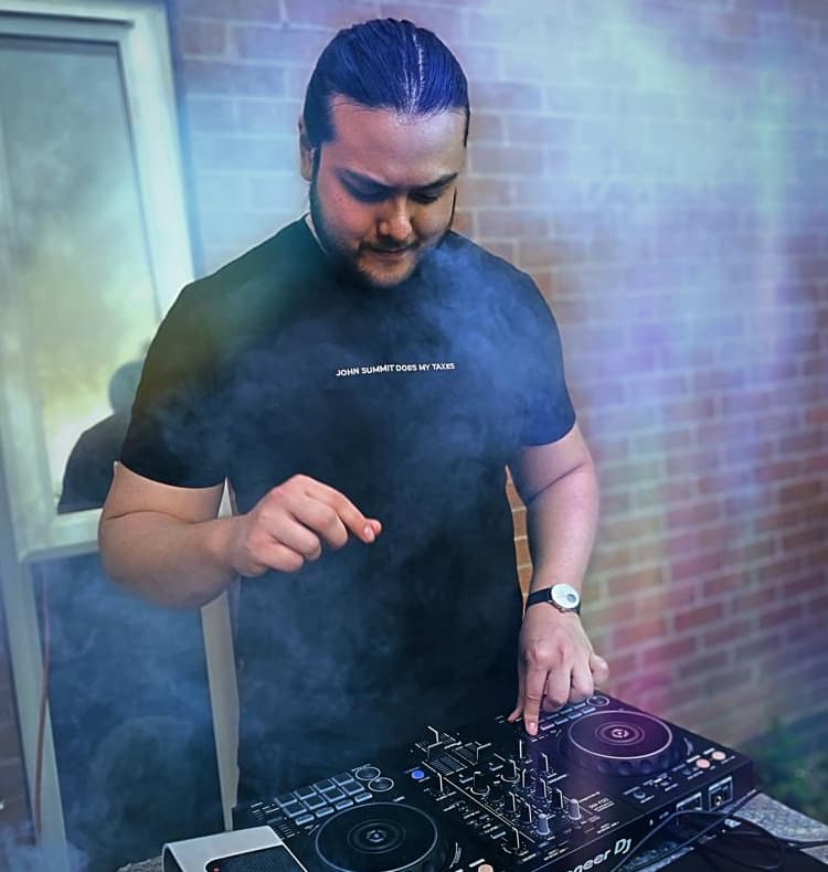 DJ Big Cola — DJ in Manchester