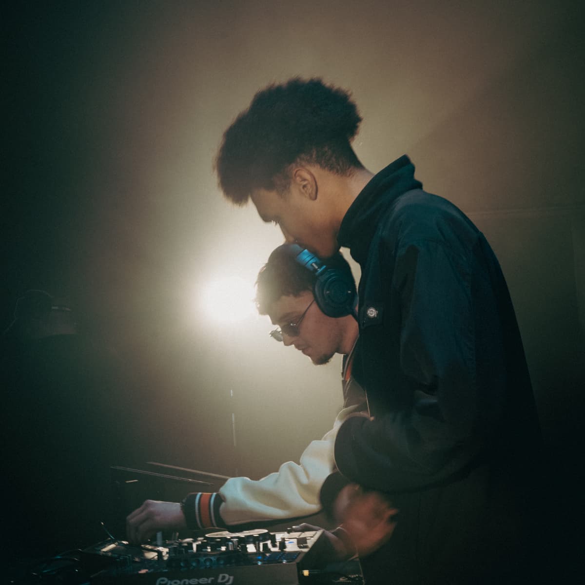Essie the Freak — DJ in Reims